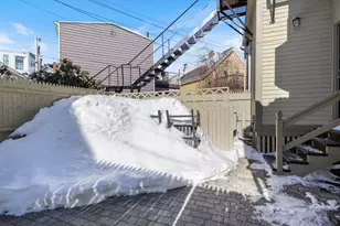 258 Vaughan St, Portland, ME 04102 - Photo 37