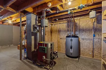 84 Windsor Avenue, Augusta, ME 04330 - Photo 37