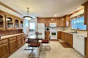 62 Village Dr, Lewiston, ME 04240 - Photo 5