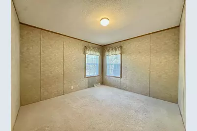 62 Village Drive, Lewiston, ME 04240 - Photo 27