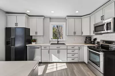 858 Riverside Street, Portland, ME 04103 - Photo 11