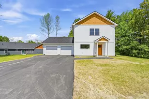 11 Village Green Cir, Oakland, ME 04963 - Photo 5