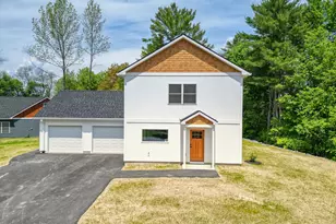 11 Village Green Cir, Oakland, ME 04963 - Photo 1