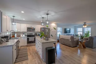 29 Wildwood Dr, Bangor, ME 04401 - Photo 5