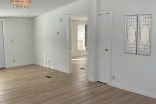 401 Beechwood St, Warren, ME 04864 - Photo 7