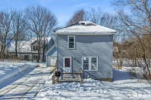 6 Dudley St, Presque Isle, ME 04769 - Photo 3