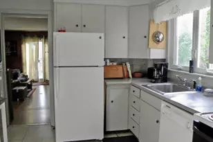 50 Boutelle Ave, Waterville, ME 04901 - Photo 3