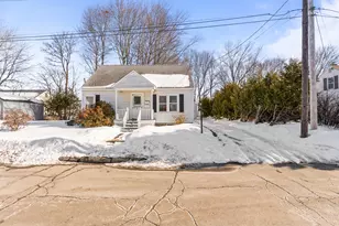 11 Kennison St, Augusta, ME 04330 - Photo 7