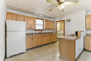 9 Winter St, Auburn, ME 04210 - Photo 13