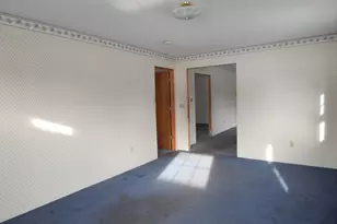 19 Park St, Paris, ME 04281 - Photo 5