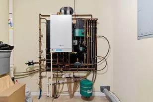 29 Poplar St, Old Orchard Beach, ME 04064 - Photo 27