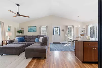 29 Poplar Street, Old Orchard Beach, ME 04064 - Photo 9