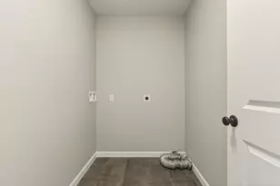 5 Blaine St, Saco, ME 04072 - Photo 9