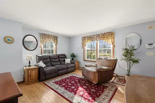 20 Jamestown Ct, South Portland, ME 04106 - Photo 5