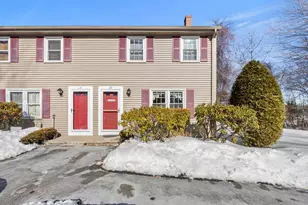 20 Jamestown Ct, South Portland, ME 04106 - Photo 1