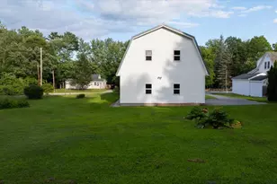 24 Clifford St, Mechanic Falls, ME 04256 - Photo 11