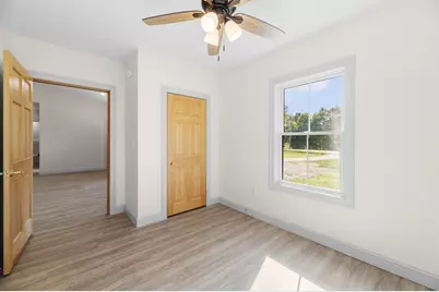 410 Peltoma Avenue, Pittsfield, ME 04967 - Photo 15