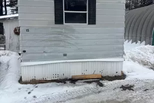 15 19 Adams St, Skowhegan, ME 04976 - Photo 5