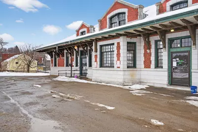 31 Main Avenue, Gardiner, ME 04345 - Photo 3