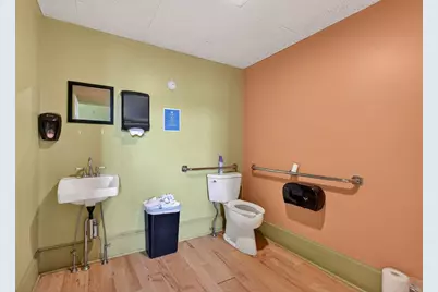 31 Main Avenue, Gardiner, ME 04345 - Photo 21