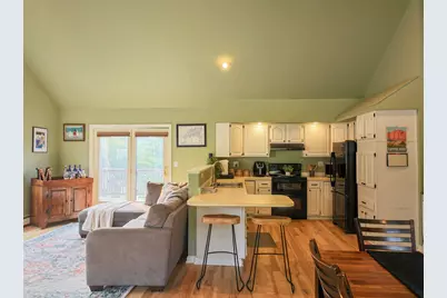 215 Broad Street, Auburn, ME 04210 - Photo 9