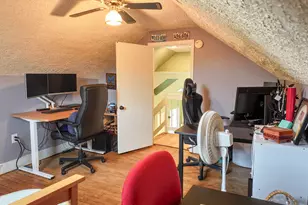 215 Broad St, Auburn, ME 04210 - Photo 29