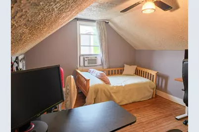 215 Broad Street, Auburn, ME 04210 - Photo 27