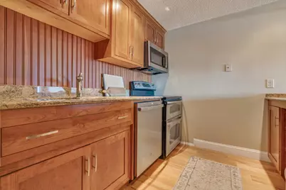 340 Eastern Promenade #216, Portland, ME 04101 - Photo 7