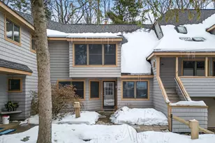 34 Concord Pl, Cape Elizabeth, ME 04107 - Photo 1