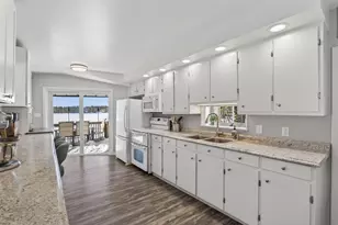 85-87 Taywood Rd, Auburn, ME 04210 - Photo 19