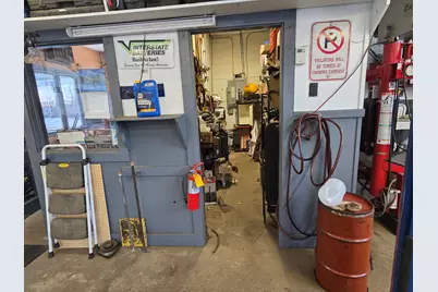 529 Prospect Avenue, Rumford, ME 04276 - Photo 5