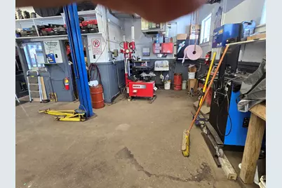 529 Prospect Avenue, Rumford, ME 04276 - Photo 3