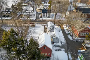 18 Portland St, Yarmouth, ME 04096 - Photo 39