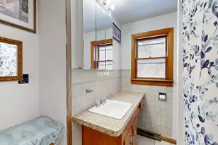 506 Park St, Livermore Falls, ME 04254 - Photo 17