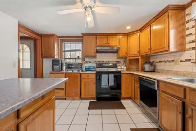 27 Grove Street, Sanford, ME 04083 - Photo 9