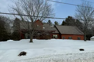 252 Maple Ave, Farmington, ME 04938 - Photo 57