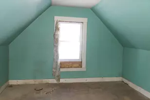 15 Garfield St, Madison, ME 04950 - Photo 47