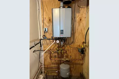 172 Falvey Street, Bangor, ME 04401 - Photo 13