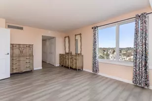 31 E Grand Ave, Old Orchard Beach, ME 04064 - Photo 33