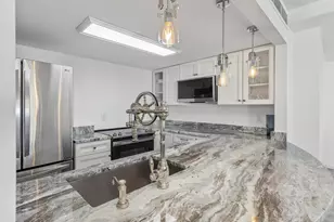 31 E Grand Ave, Old Orchard Beach, ME 04064 - Photo 21