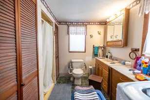 366 Webb Rd, Pittsfield, ME 04967 - Photo 17