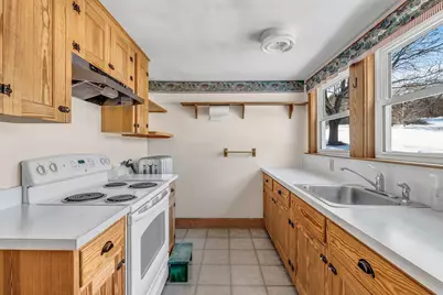 710 Summer Street, Auburn, ME 04210 - Photo 15