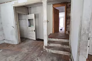 47 Urquhart St, Rumford, ME 04276 - Photo 15