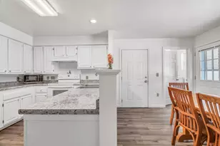 14 Hornet St, Brunswick, ME 04011 - Photo 13