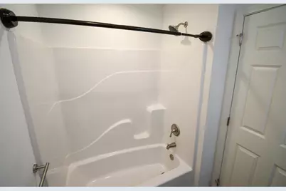 401 E Pittston Road, Pittston, ME 04345 - Photo 15