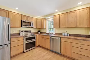 45 Colonial Village, Falmouth, ME 04105 - Photo 7