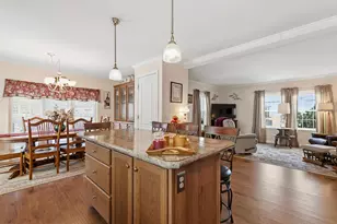 14 Patio Park Ln, Gorham, ME 04038 - Photo 9