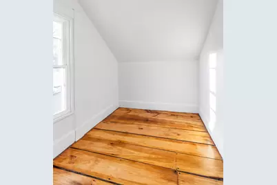 229 Center Street, Bangor, ME 04401 - Photo 35