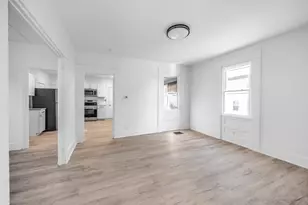 229 Center St, Bangor, ME 04401 - Photo 19