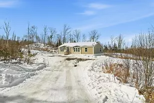 25 Crie Hill Rd, Liberty, ME 04949 - Photo 3